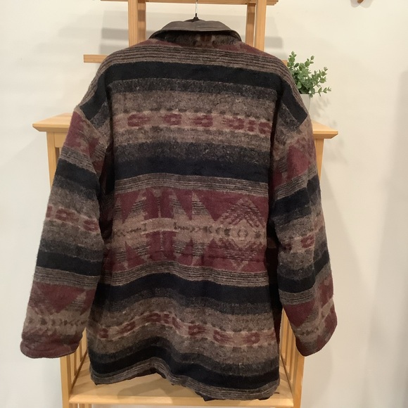 Rare Vintage 1990s NORTHWOODS Aztec Wool Blend Quilted Jacket Made in Canada - Picture 7 of 12